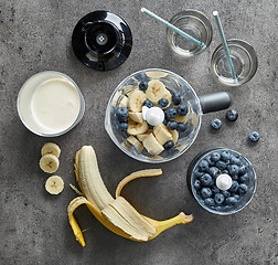 Image showing ingredients for making smoothie