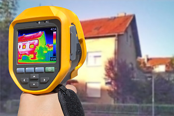 Image showing Recording Buildings With Thermal Camera