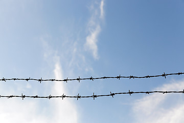 Image showing barbed wire, sky