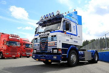 Image showing Customized Scania 143M Semi Tractor