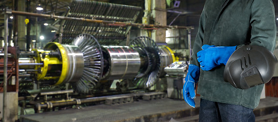 Image showing Worker welder at factory