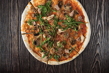 Image showing Pizza with chicken and mushrooms