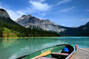 Image showing Emerald lake