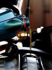 Image showing Fresh motor oil