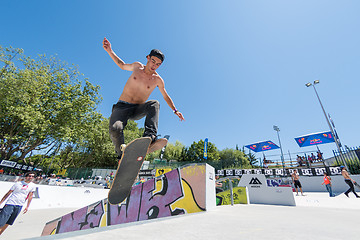 Image showing Daniel Ferreira during the DC Skate Challenge