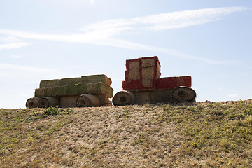 Image showing Tractor straw, close-up