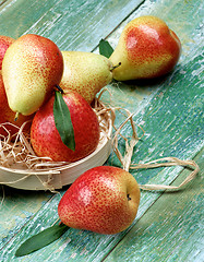 Image showing Yellow and Red Pears