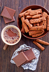 Image showing cocoa drink and dry breakfast