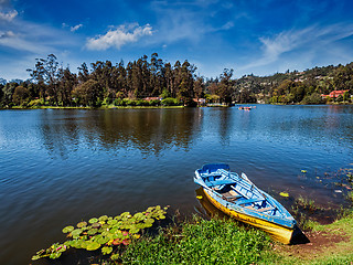 Image showing Boat in lake