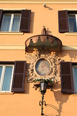 Image showing House facade in Rome