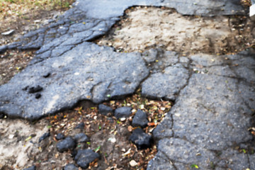 Image showing the broken asphalt