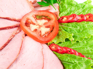 Image showing meat close up with tomato