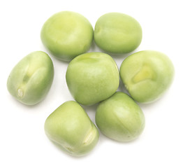 Image showing green peas on white