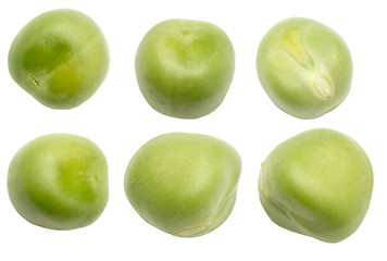 Image showing green peas on white