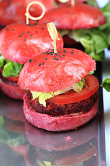 Image showing red vegan burgers\r\n