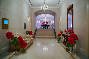 Image showing Flower and candle decoration for a wedding