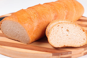 Image showing sliced fresh bread on board