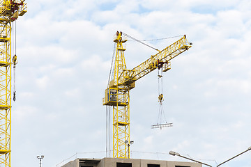 Image showing construction of a new home