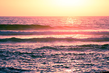 Image showing Ocean wave breaking down