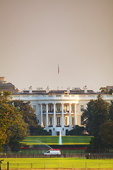 Image showing The White House building in Washington, DC