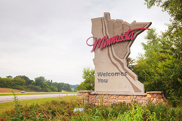 Image showing Minnesota welcomes you sign