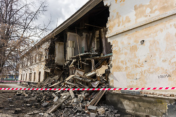 Image showing Destroyed building and pile of debris