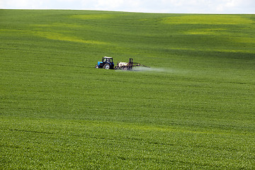 Image showing tractor in the field