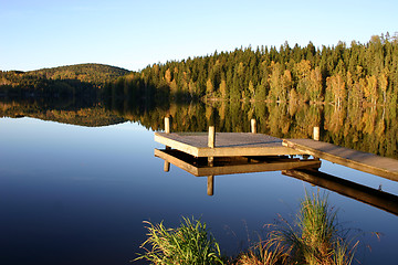 Image showing lake in the autumn