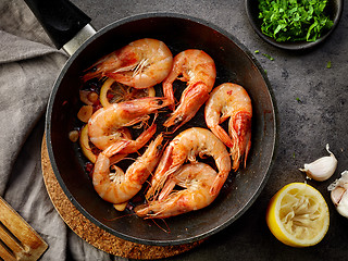 Image showing fried prawns on cooking pan