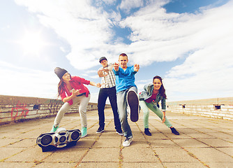 Image showing group of teenagers dancing