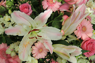 Image showing White and pink wedding flowers