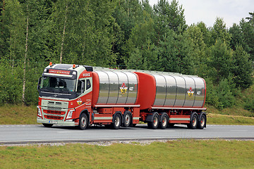 Image showing Colorful Volvo FH Tank Truck on Freeway