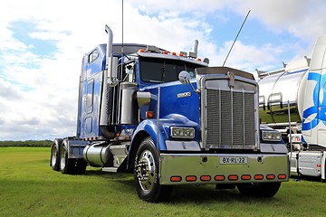 Image showing Blue Kenworth W900 Semi Tractor on Display