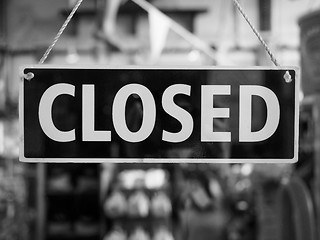 Image showing Closed sign on a shop window