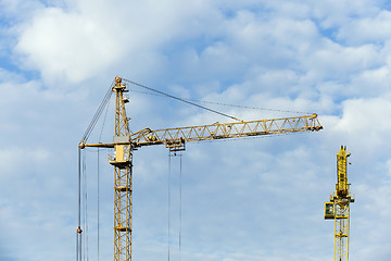 Image showing construction of a new home