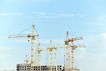 Image showing construction of a new home