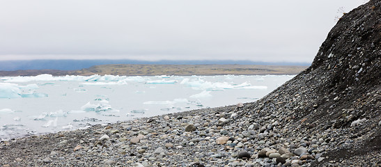 Image showing Jokulsarlon is a large glacial lake in southeast Iceland