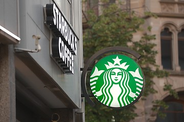 Image showing Starbucks cafe front