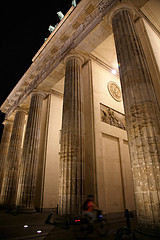 Image showing Brandenburg gate at night in Berlin, Germany