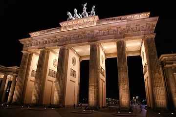 Image showing Brandenburg gate at night in Berlin, Germany