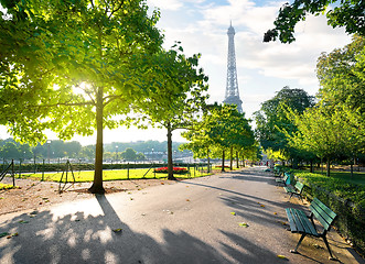 Image showing Sunny morning in Paris