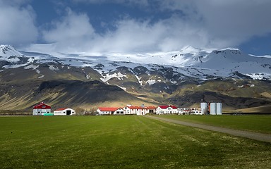 Image showing Farm house near mountain