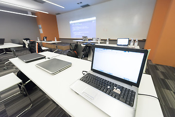 Image showing empty it classroom