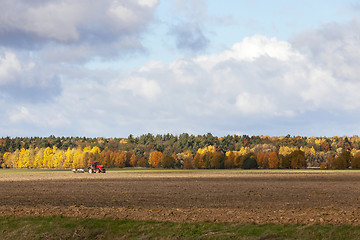 Image showing tractor in a field