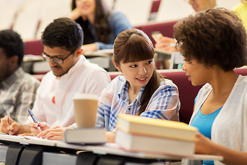 Image showing group of international students talking on lecture