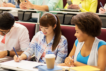 Image showing group of international students talking on lecture