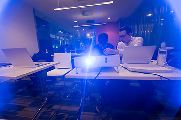 Image showing it students in computer science classroom