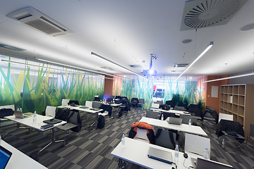 Image showing empty it classroom