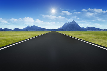 Image showing road to horizon background