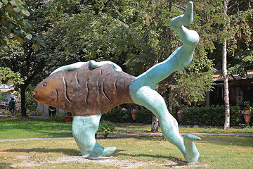 Image showing Fish Sculpture Skopje